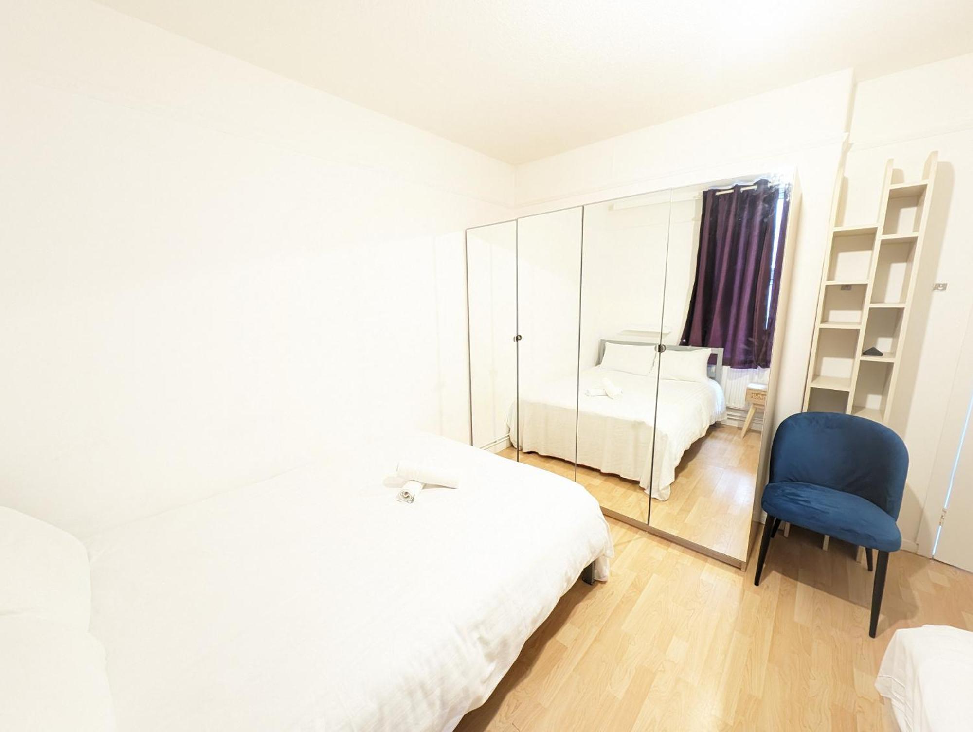 Tobacco Docks & St Katherine'S Rooms 런던 외부 사진